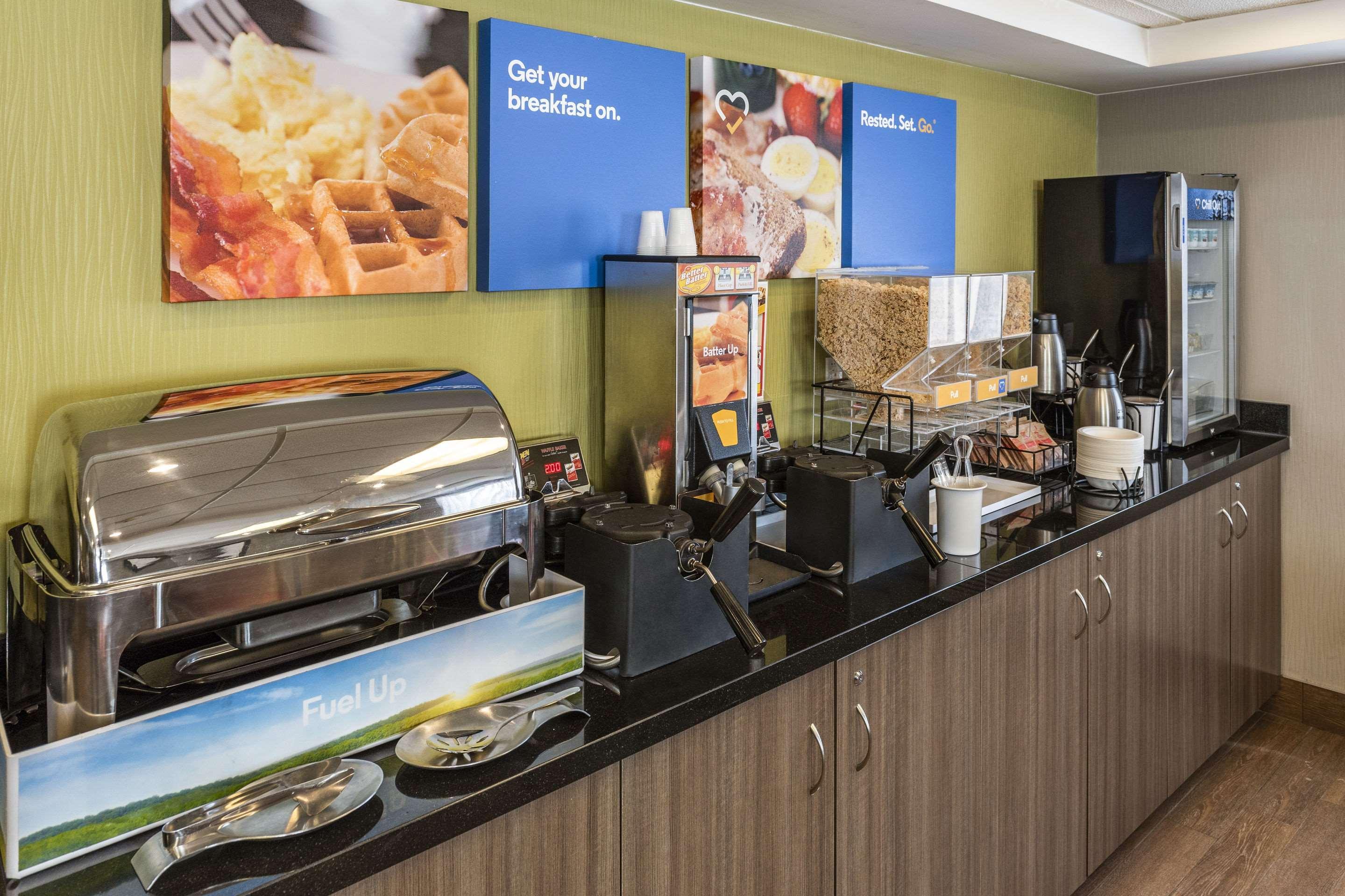 Comfort Inn Edmundston Buitenkant foto