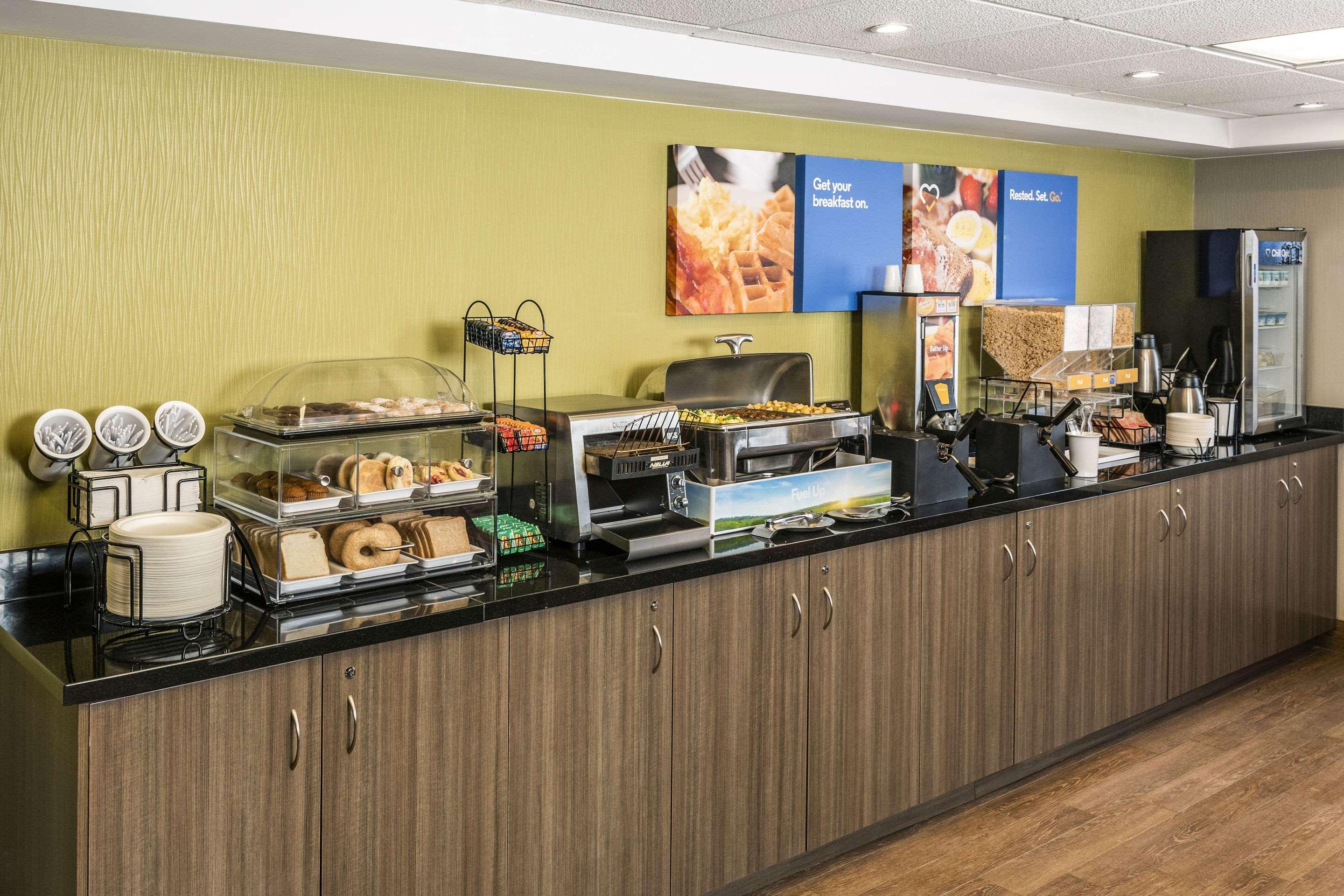 Comfort Inn Edmundston Buitenkant foto