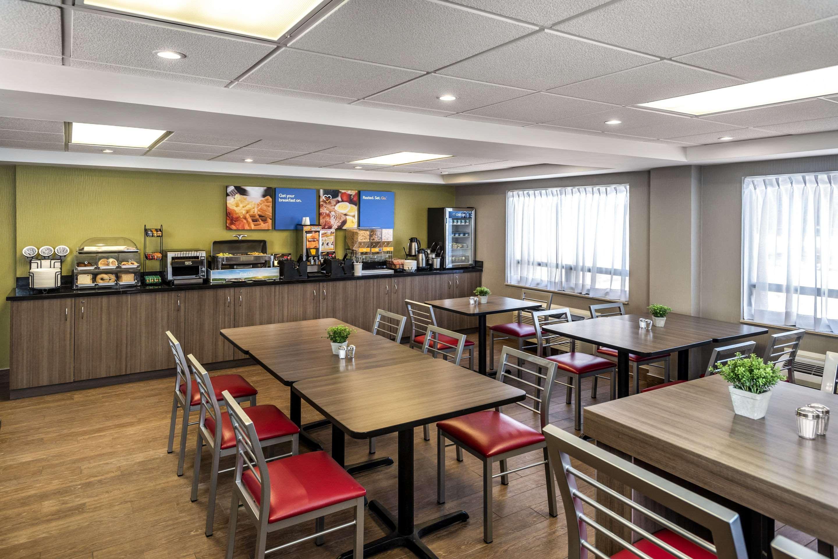 Comfort Inn Edmundston Buitenkant foto